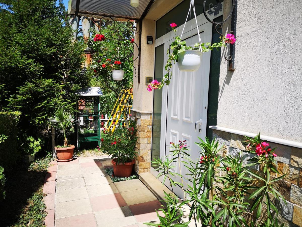 Respekt Guest House Slantchev Briag Extérieur photo