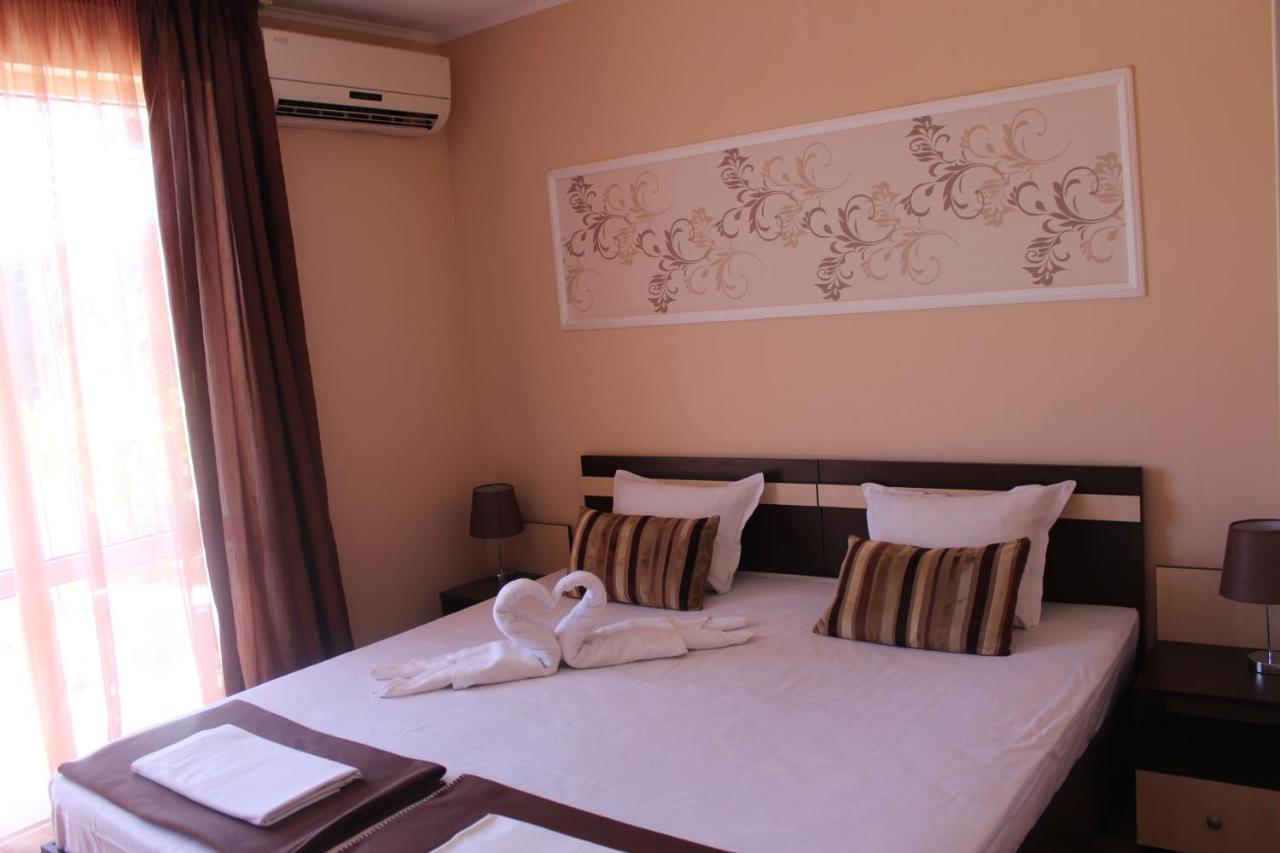 Respekt Guest House Slantchev Briag Extérieur photo