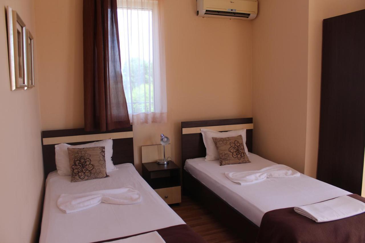 Respekt Guest House Slantchev Briag Extérieur photo