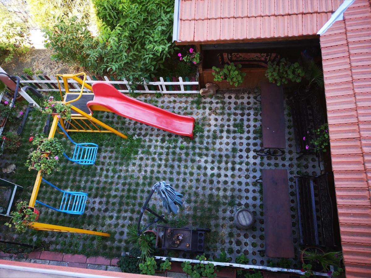Respekt Guest House Slantchev Briag Extérieur photo