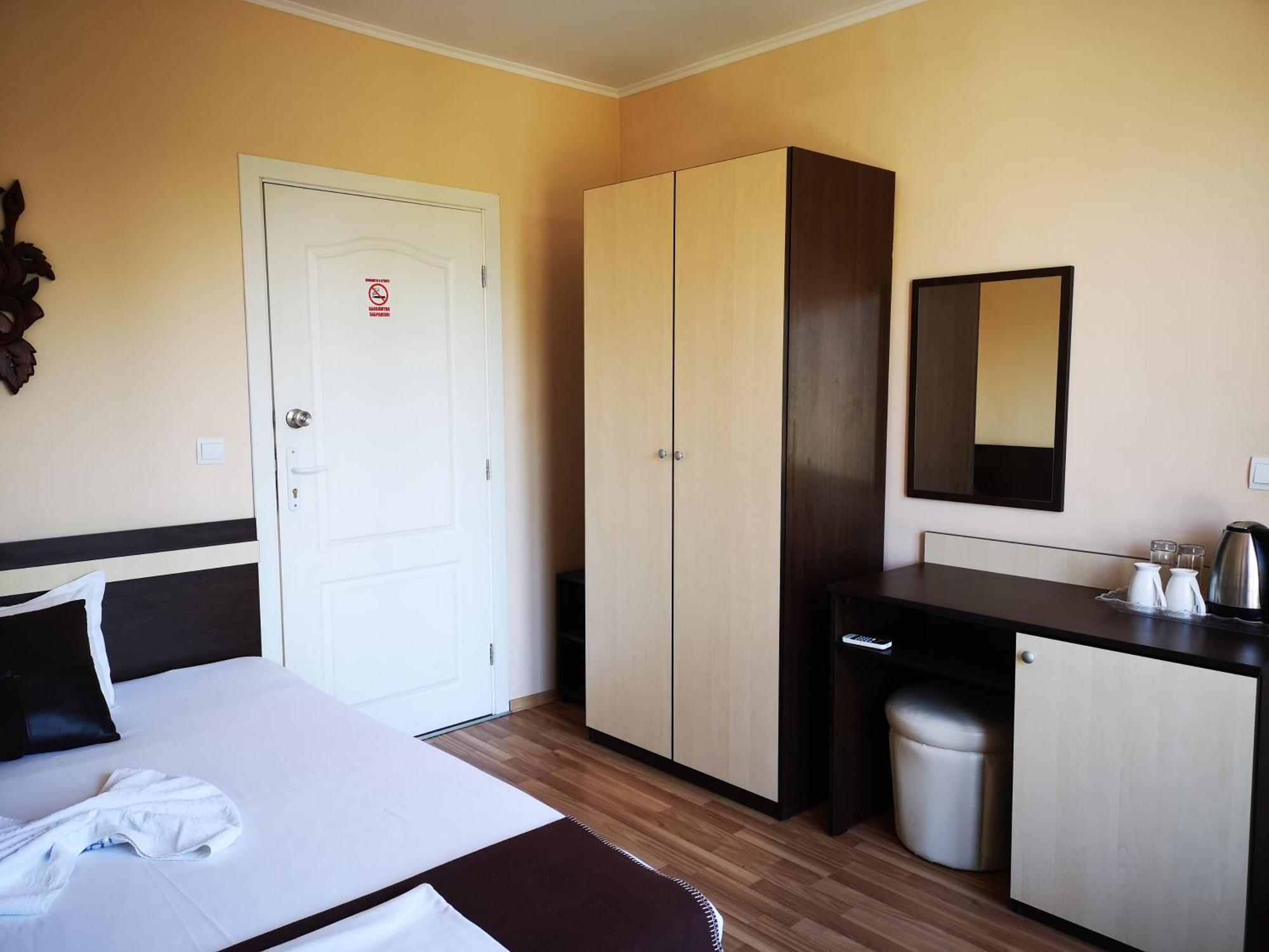 Respekt Guest House Slantchev Briag Chambre photo